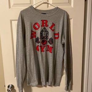 World Gym Large Long Sleeve T-Shirt